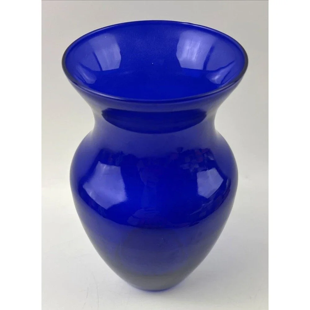 Cobalt Blue Glass Flower Vase 7.75